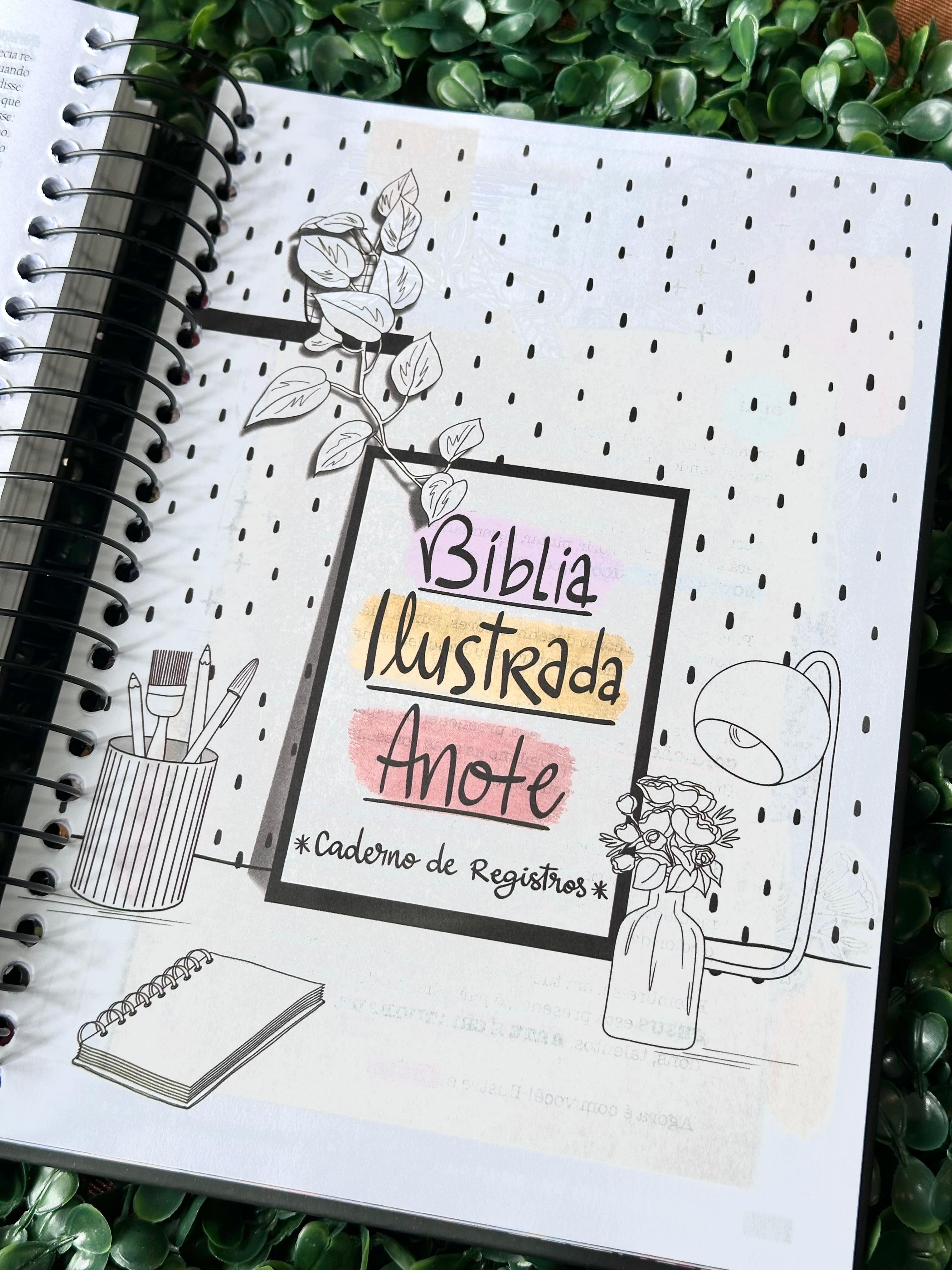 Bíblia Ilustrada Anote Flores para Você | NVT | Letra Normal | Capa Dura Espiral