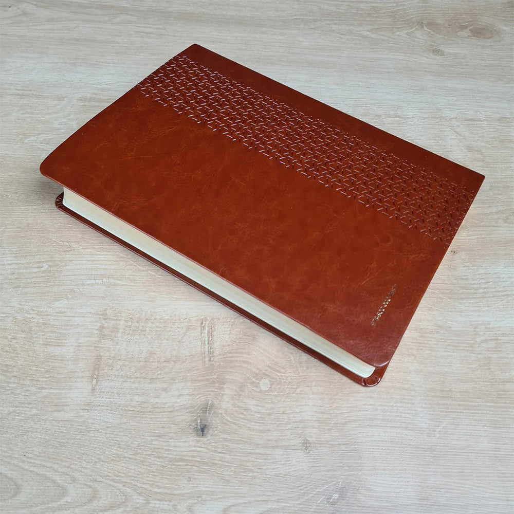 Bíblia Sagrada Holy Bible | Português e Inglês | NVI | Letra Normal | Capa Luxo Marrom
